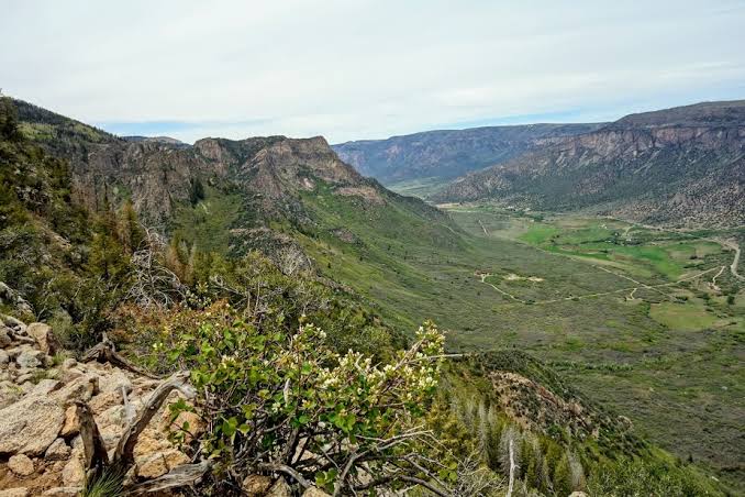 Scenic Unaweep Canyon view from the Uncompahgre Plateau